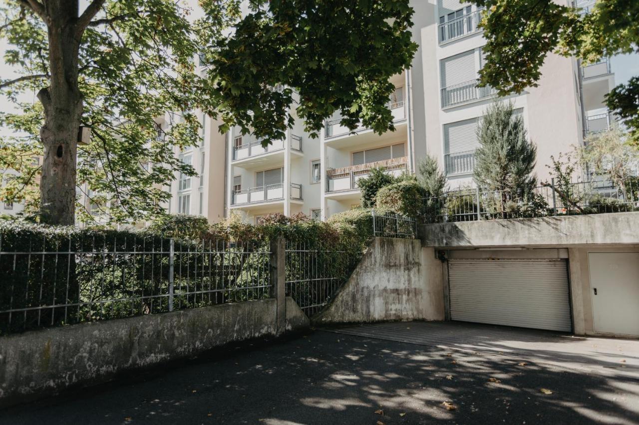 Traber Apartments Im Herzen Leipzigs Balkon Parkplatz Exterior foto